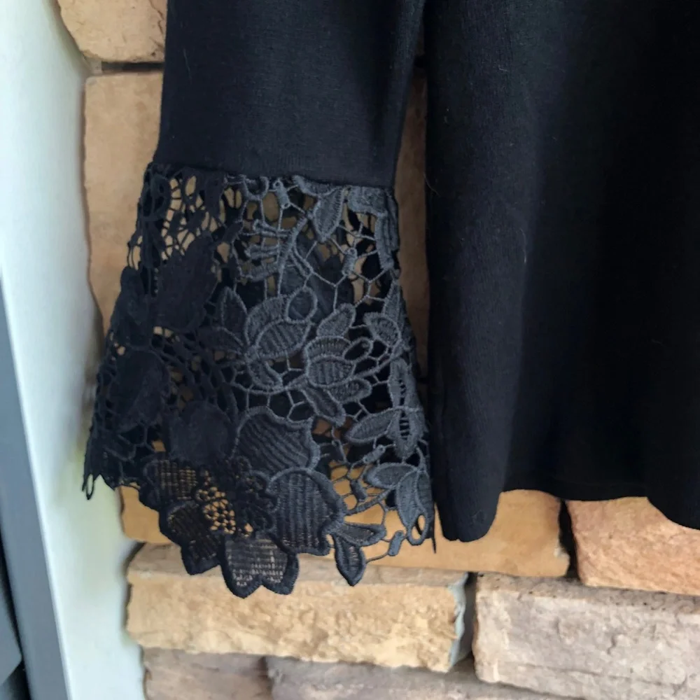 INC International Concepts Black Knit Sweater Top Lace Cuffs Women’s Large EUC - Picture 4 of 12